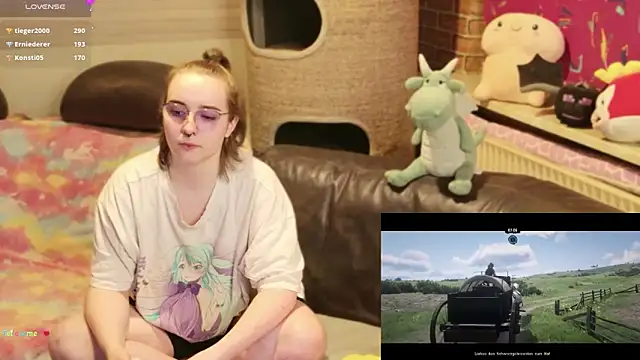 GamerGirl_Eve Adlı Modelin Canlı XXX Sohbeti