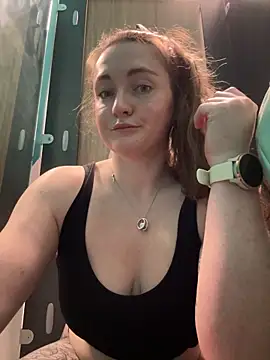 Онлайн чат XXX BustyBonnieUK