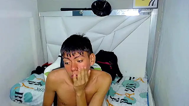 Liarr_ Chat XXX in diretta