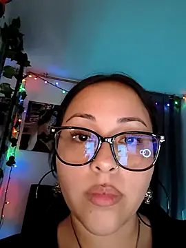 Bella-Gema's Live XXX Chat