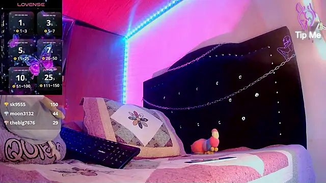 Terra_moonlight's Webcam Show