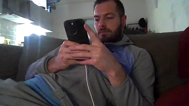 Czat XXX na żywo – THE_CHEEKY_ALPHA