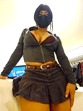 Živý XXX chat Latin_summer