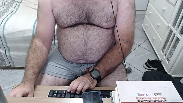 MysterBearMG 网络视讯表演