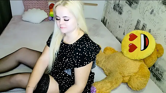 lovely-eyes Adlı Modelin Canlı XXX Sohbeti