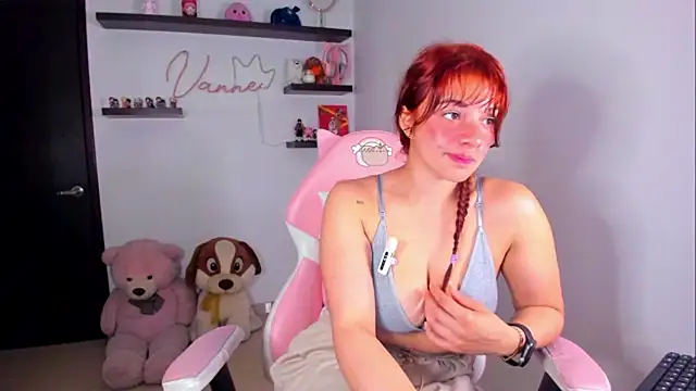 Vannessa__Shy Live XXX-chat