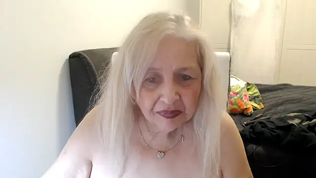 SusiLifeXXX's Webcam Show