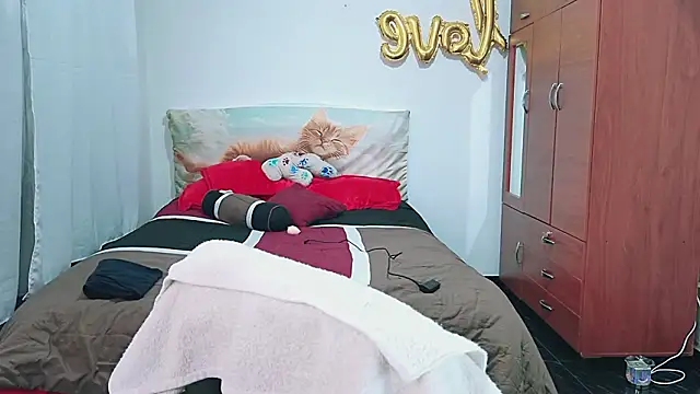 mayhott2 élő XXX-chatje