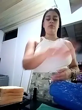 MariBelle1 Adlı Modelin Canlı XXX Sohbeti