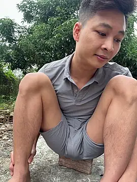 Naughty___asian Pertunjukan Webcam