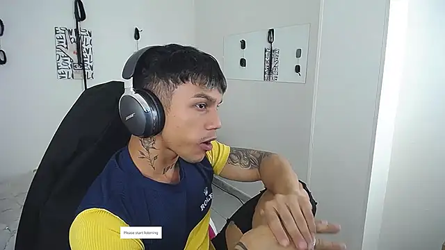 Chat XXX en directo de Leonard_Price