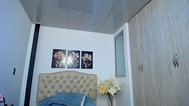 Chat XXX ao vivo de pinky_f00x