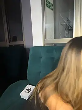 Antonella_Julieta: απευθείας συνομιλία ΧΧΧ