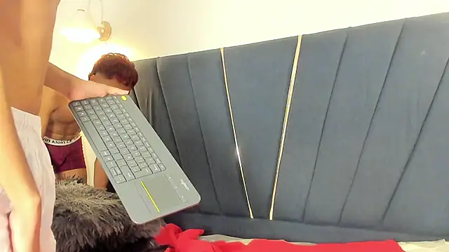 latinboy_cum1 – Kamerová šou