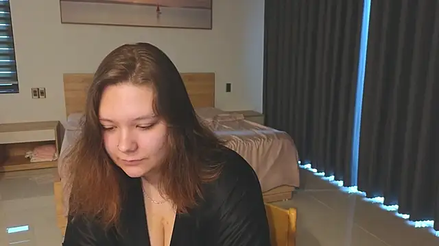 DjennaPalme – Naživo XXX chat