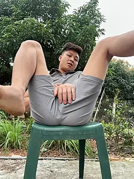 Naughty___asianのウェブカメラショー