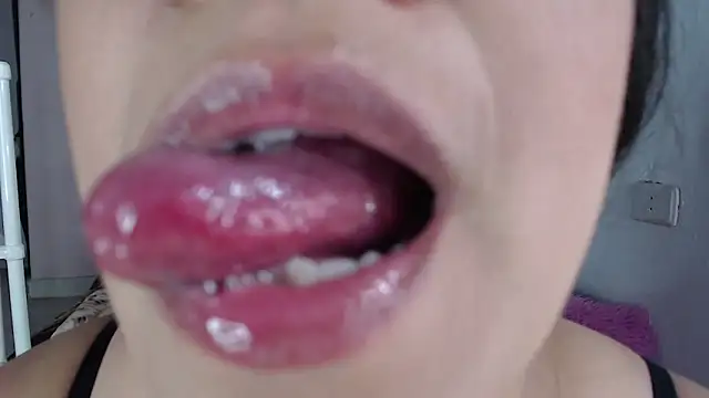 emiligrey_ live XXX chat