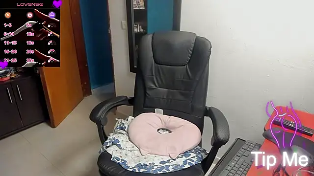 peanut_tangerine live XXX chat