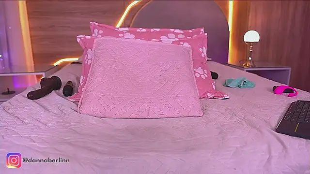 danna_berlin_ – Live XXX-chat