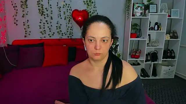 DarlingMilf Adlı Modelin Web Kamerası Şovu