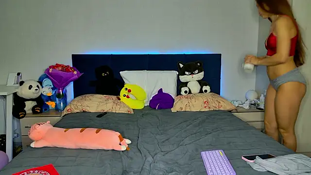 XXX chat uživo modela MissEmilyMiller