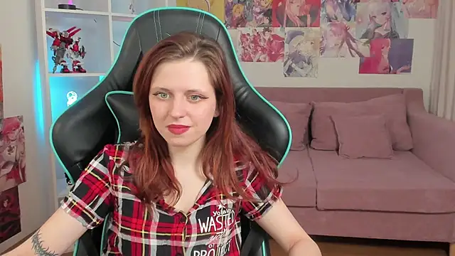 XXX chat uživo modela FreyaVey