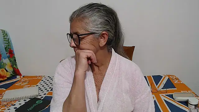 Czat XXX na żywo – candy_mature_