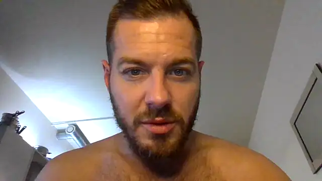 THE_CHEEKY_ALPHA – Kamerová šou