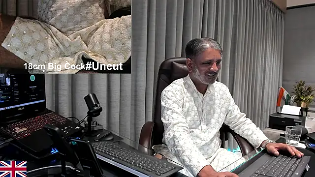 Chatroom XXX en direct de OnlineBossUK