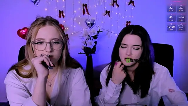 Chat XXX en directo de liana_kisses