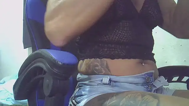 Cris_Exotica Adlı Modelin Web Kamerası Şovu