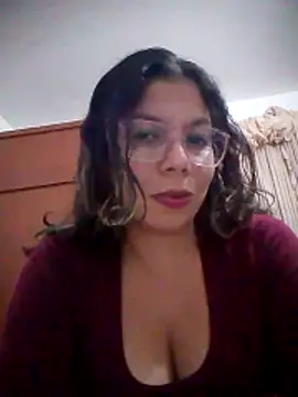 Živý XXX chat Carliina_Soussa