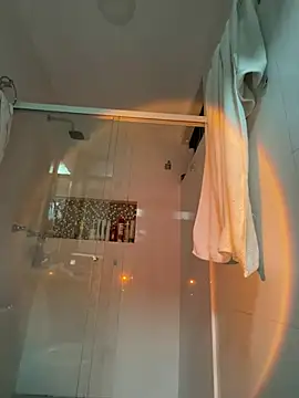 Chat +18 de KarolVega- ao vivo