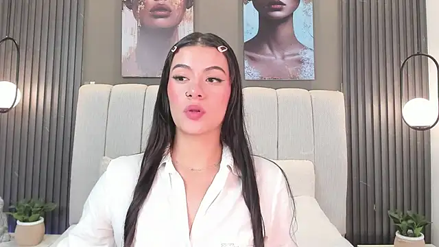 Chat XXX en directo de GiannaColling1