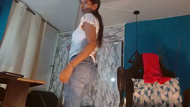 hanna_mooreee 现场XXX聊天