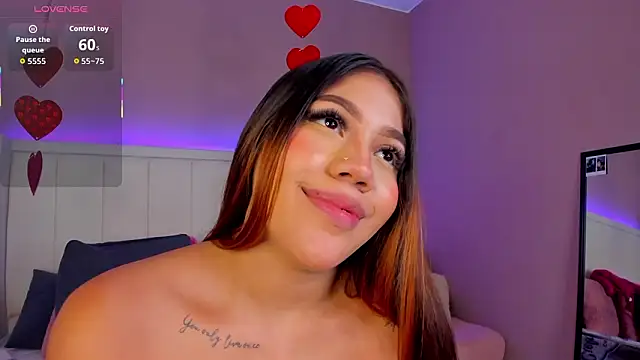 sarahyessica: απευθείας συνομιλία ΧΧΧ