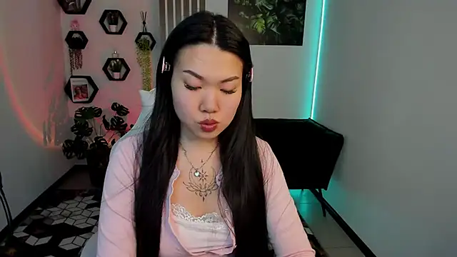 LunaPurrr: απευθείας συνομιλία ΧΧΧ