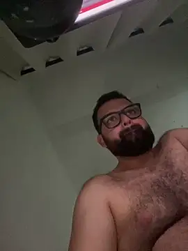 julianlondo111 élő XXX-chatje