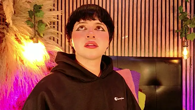 Chatroom XXX en direct de Hiddenhotcake