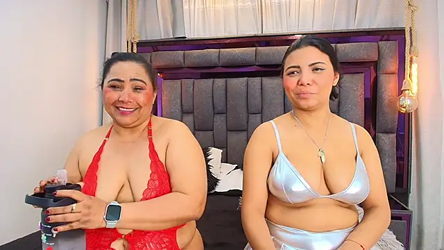 Karina_Mendoza 现场XXX聊天