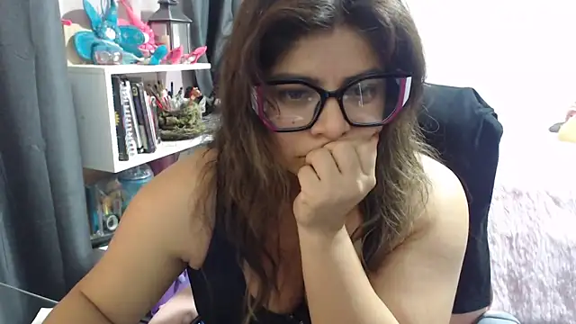 KatteAngelLat's Live XXX Chat