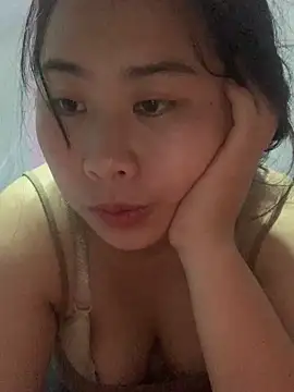 patry33 Adlı Modelin Canlı XXX Sohbeti