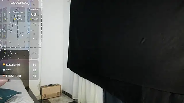 latinaStepmom élő XXX-chatje