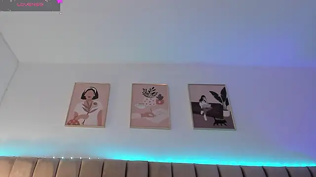 Victoria_romanox 即時 XXX 聊天