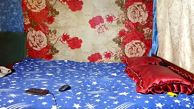 lipsievaのライブXXXチャット