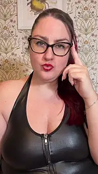 Lacey-BBW Live XXX-chat