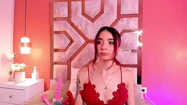 Justmia69 即時 XXX 聊天