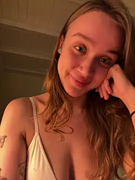 KettyMua Chat XXX in diretta