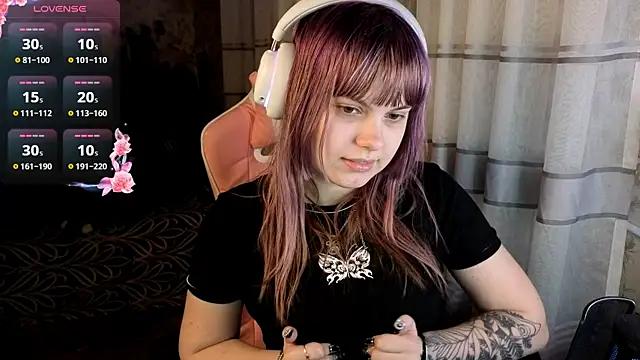 KristiBloom: онлайн-секс-чат