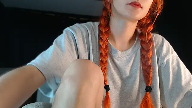 skinny_Raven élő XXX-chatje